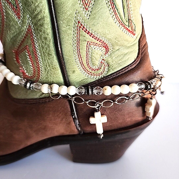 Ariat Green Mid-Calf Boots with Western Flair - Picture 7 of 10